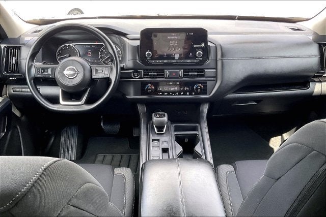 2025 Nissan Pathfinder S