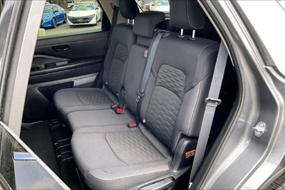 2025 Nissan Pathfinder S
