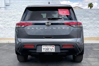 2025 Nissan Pathfinder S