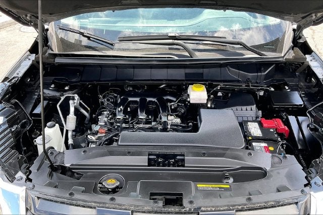 2025 Nissan Pathfinder S