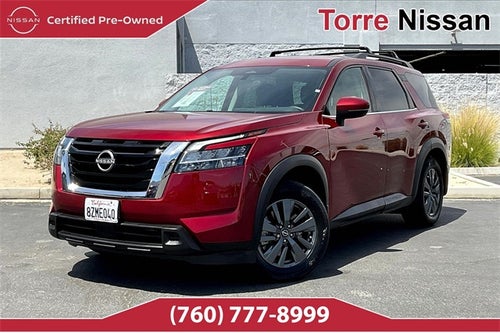 2022 Nissan Pathfinder SV