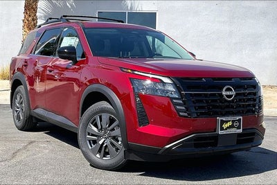 2026 Nissan Pathfinder SV