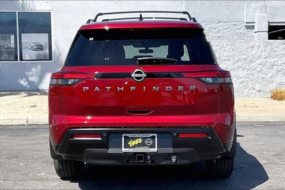 2026 Nissan Pathfinder SV