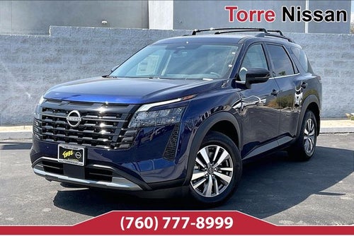 2026 Nissan Pathfinder SL