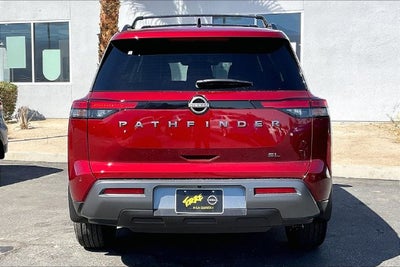 2026 Nissan Pathfinder SL