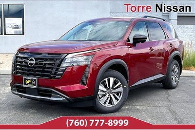 2026 Nissan Pathfinder SL