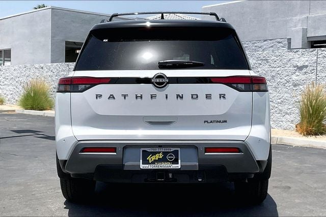 2026 Nissan Pathfinder Platinum