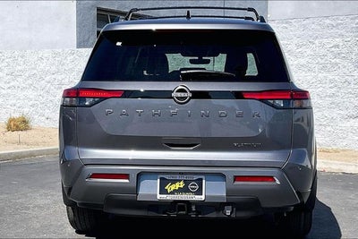 2026 Nissan Pathfinder Platinum