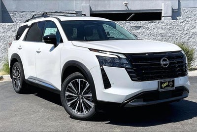 2026 Nissan Pathfinder Platinum