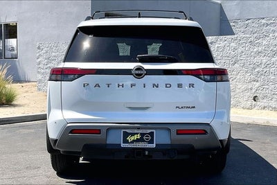2026 Nissan Pathfinder Platinum