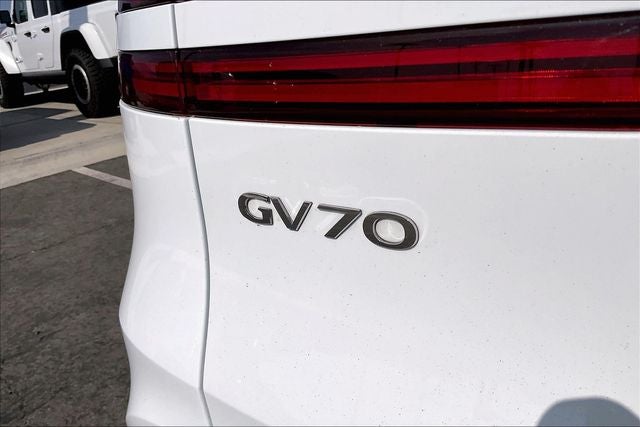 2024 Genesis GV70 2.5T
