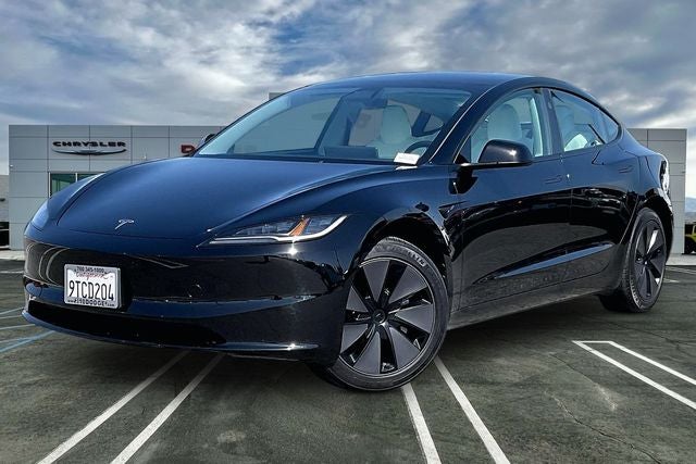 2025 Tesla Model 3 Long Range