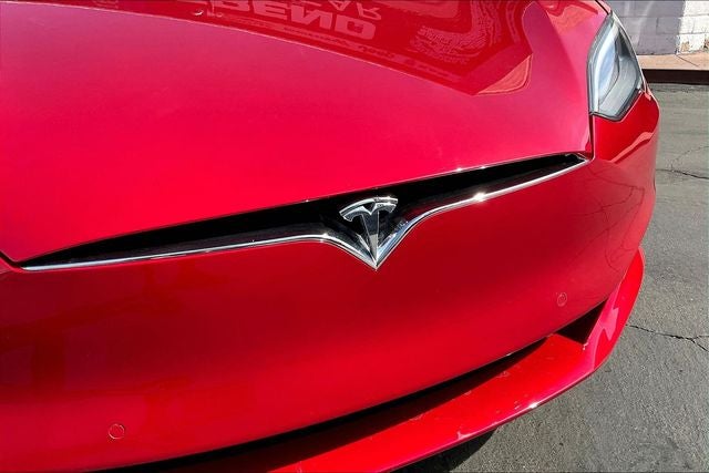 2020 Tesla Model S Performance