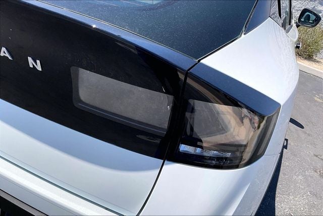 2026 Nissan Leaf PLATINUM+