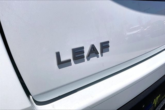 2026 Nissan Leaf PLATINUM+