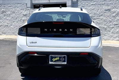 2026 Nissan Leaf PLATINUM+