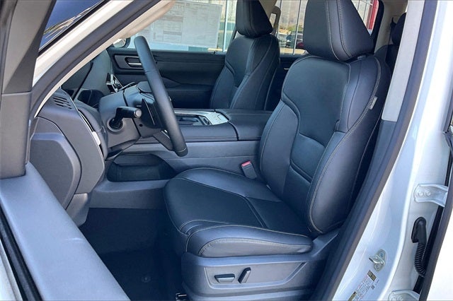 2026 Nissan Armada SV