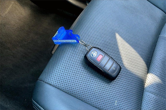 2022 Toyota Venza Limited