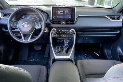 2024 Toyota RAV4 Prime SE