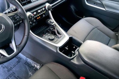 2024 Toyota RAV4 Prime SE