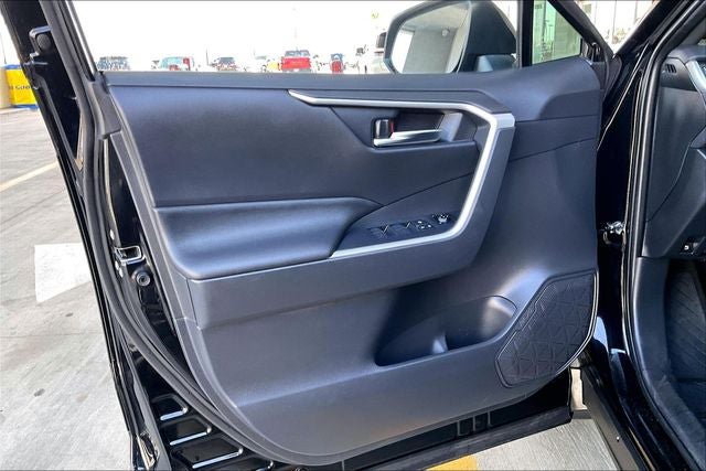 2024 Toyota RAV4 Prime SE