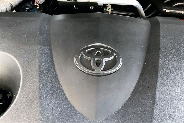 2024 Toyota RAV4 Prime SE