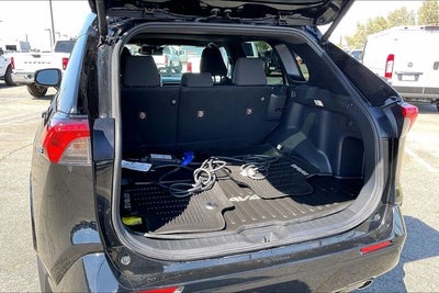 2024 Toyota RAV4 Prime SE