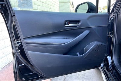 2025 Toyota Corolla Hatchback SE