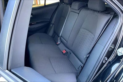 2025 Toyota Corolla Hatchback SE