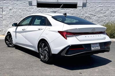 2024 Hyundai Elantra Limited