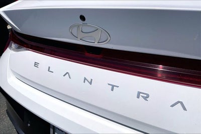 2024 Hyundai Elantra Limited