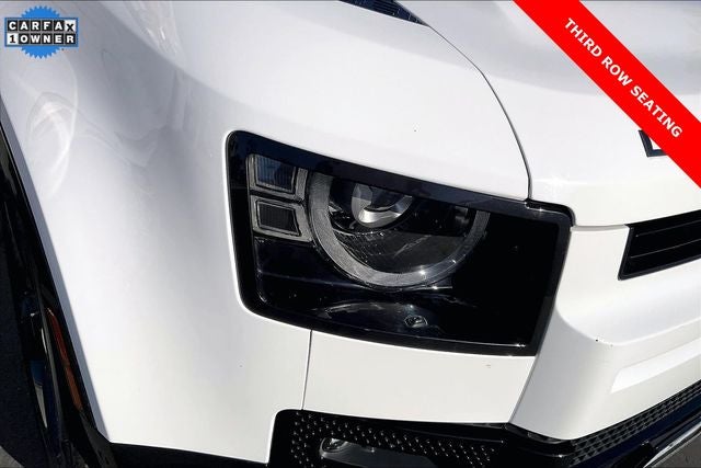 2024 Land Rover Defender 130 X-Dynamic SE
