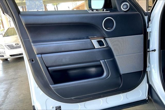 2022 Land Rover Range Rover Sport HSE Silver Edition