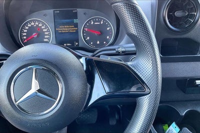 2025 Mercedes-Benz Sprinter 2500 Crew 144 WB