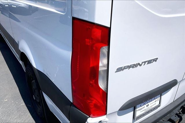 2025 Mercedes-Benz Sprinter 2500 Crew 144 WB