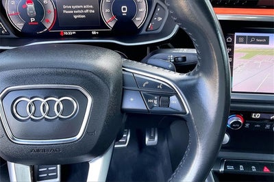 2019 Audi Q3 2.0T Prestige S line quattro