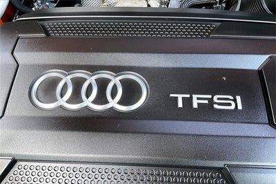 2019 Audi Q3 2.0T Prestige S line quattro