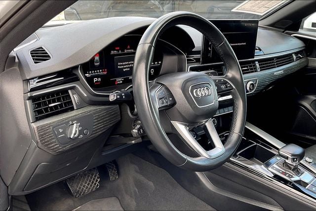 2024 Audi A4 45 S line Premium Plus quattro