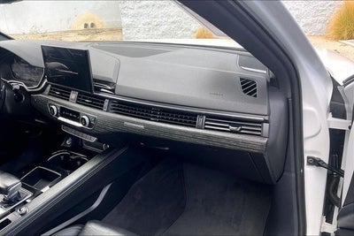 2024 Audi A4 45 S line Premium Plus quattro
