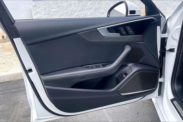 2024 Audi A4 45 S line Premium Plus quattro