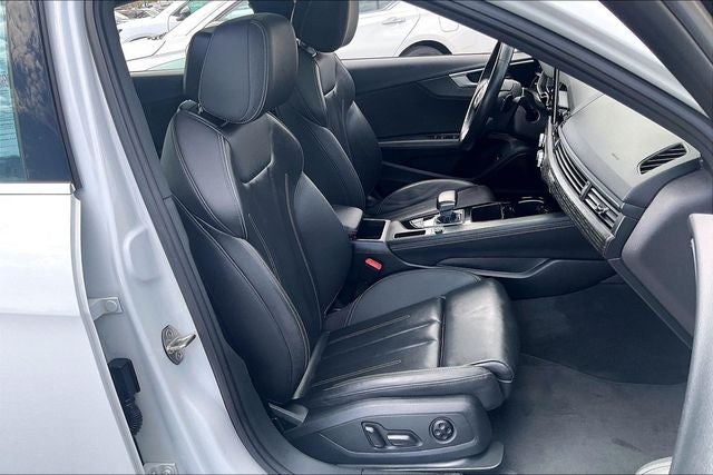 2024 Audi A4 45 S line Premium Plus quattro