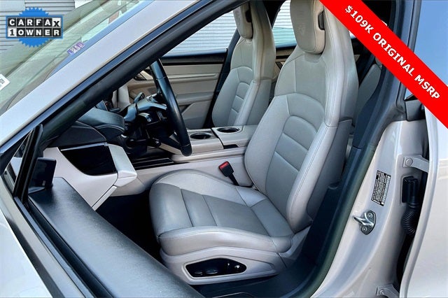 2022 Porsche Taycan Base