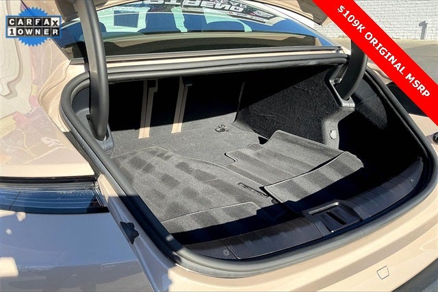 2022 Porsche Taycan Base