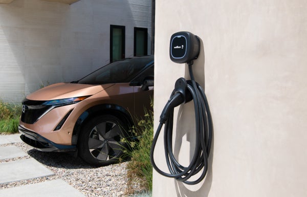 Torre Nissan in La Quinta CA