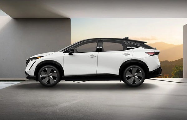 Torre Nissan in La Quinta CA